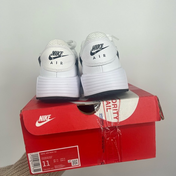 Nike Air Max SC Womens White Black Size 11 - Picture 2 of 5